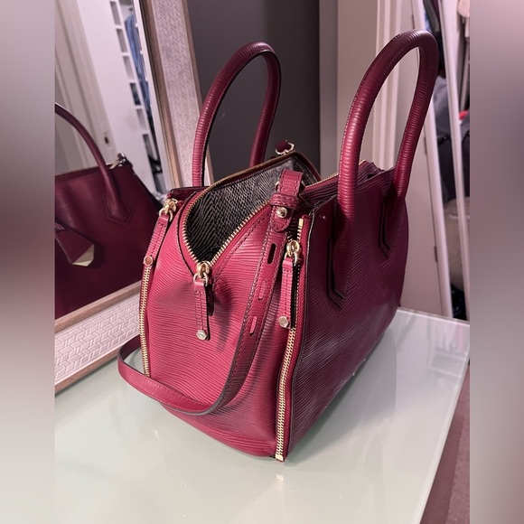 EUC Rebecca Minkoff Mini Perry - Picture 9 of 11